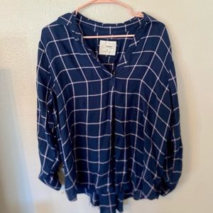 Long sleeve lightweight flannel top